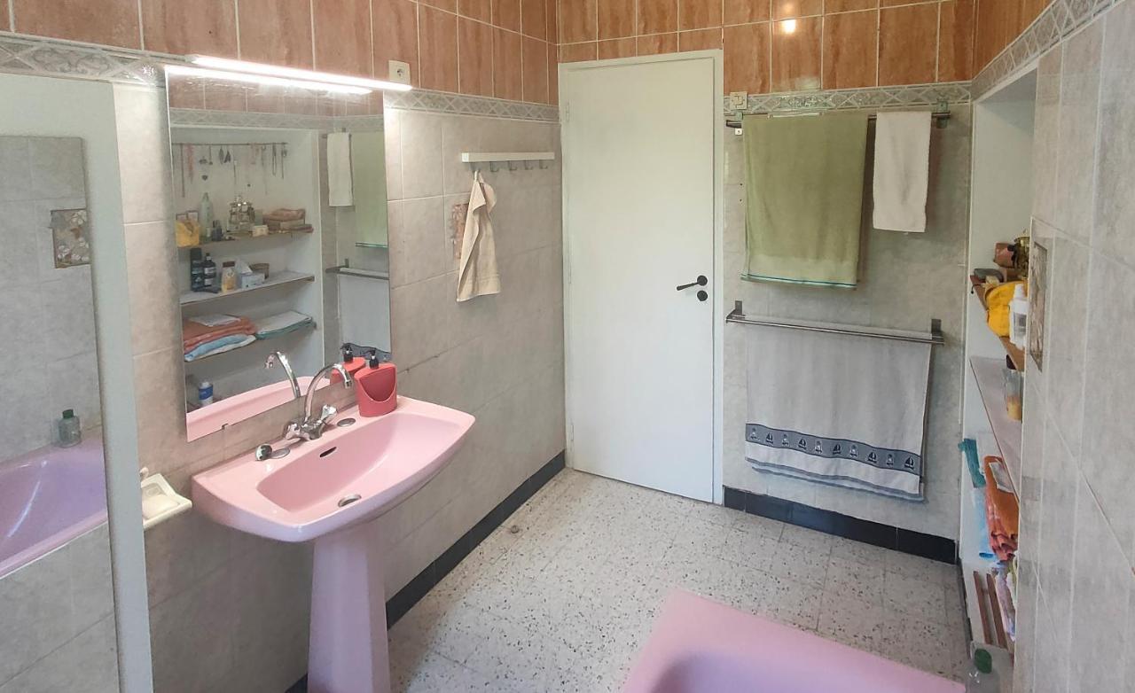 Chambre Privee Dans Maison En Garrigue Nîmes Exteriör bild